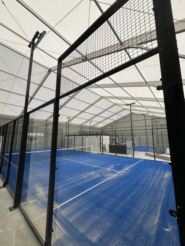 Terrains de padel indoor Padel Côtière